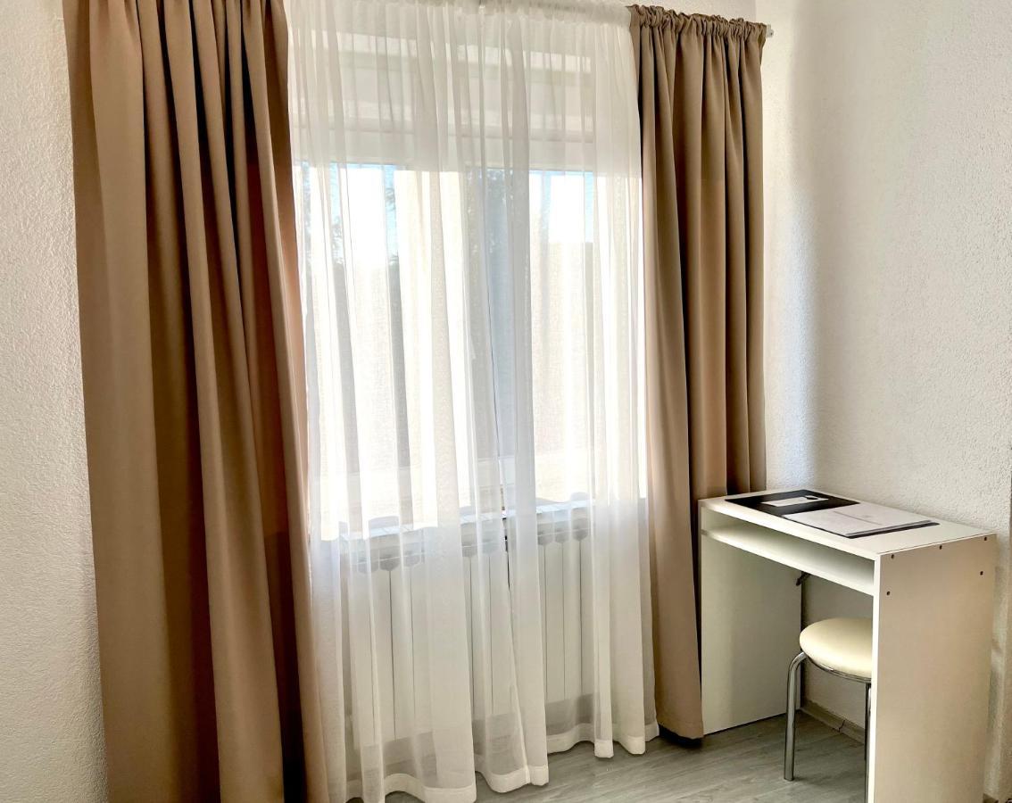 Rooms Mirabella Rakovica Eksteriør bilde